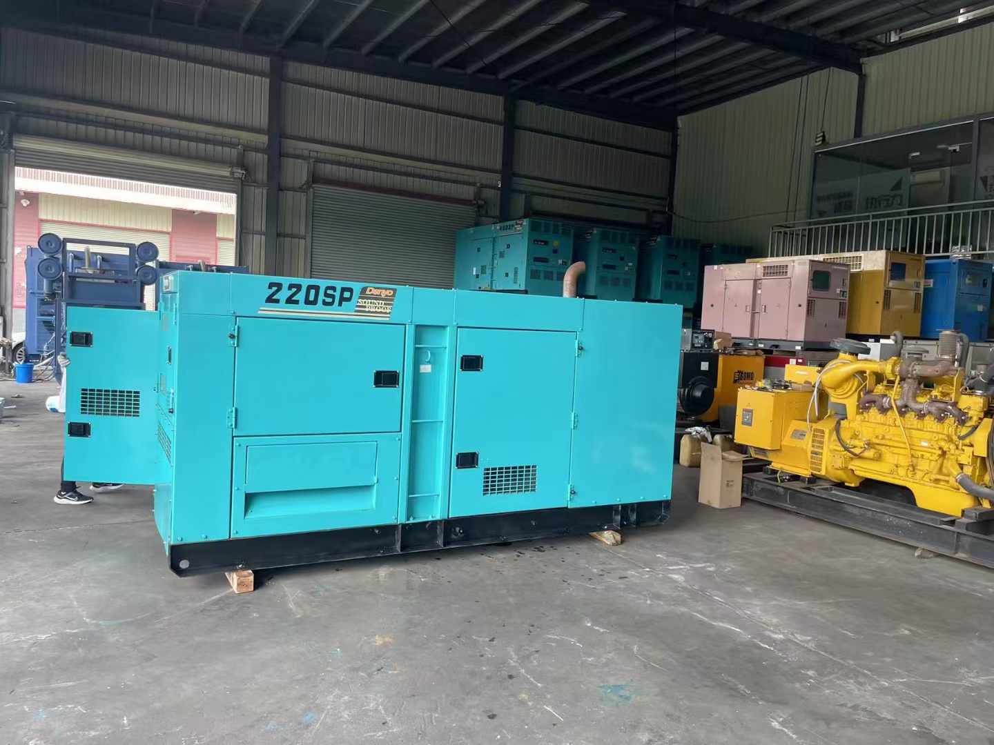 兰州800kW 柴油发电机的输出电流波动范围是多少？